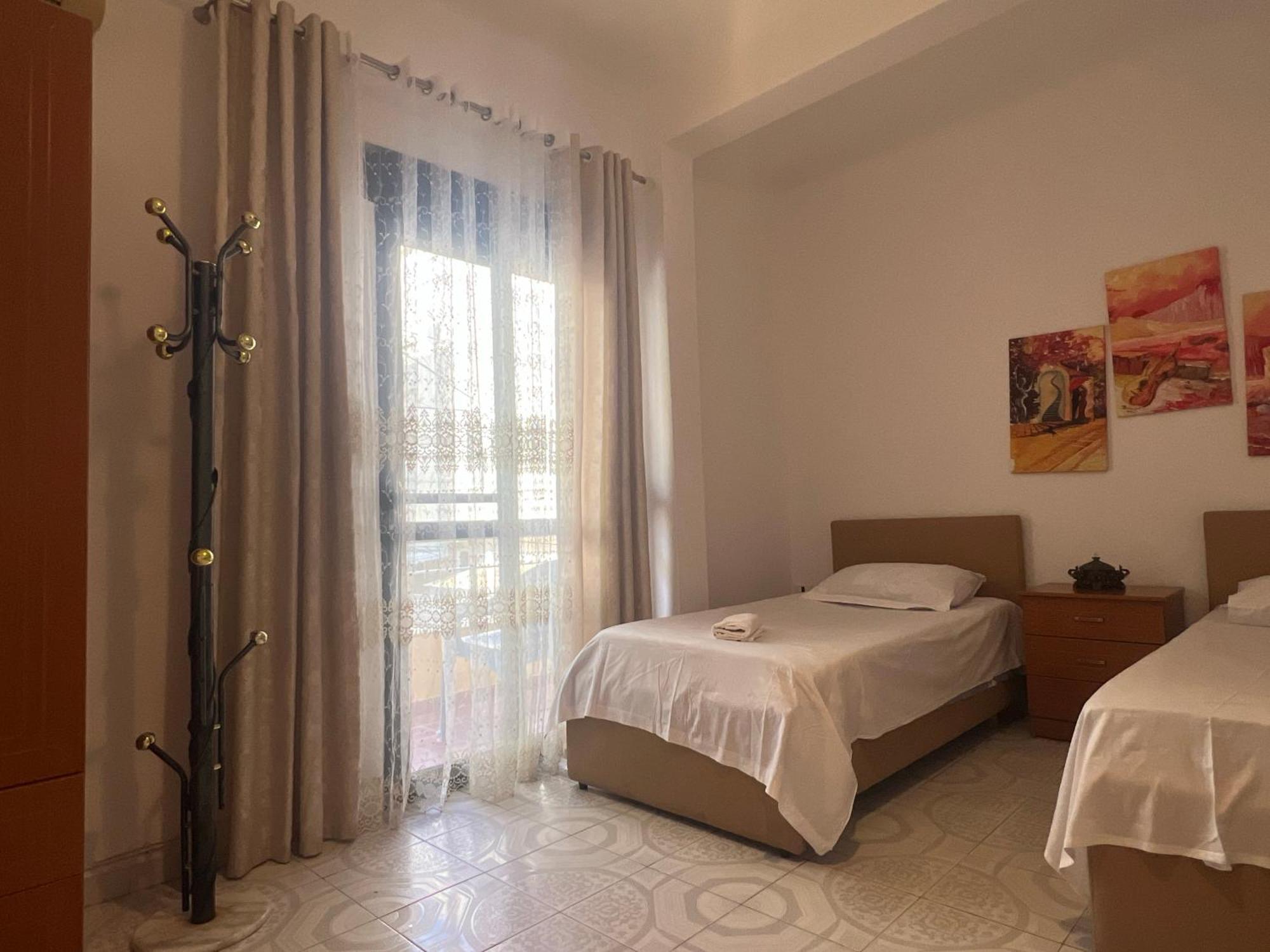 Seaside Apartments Дуррес Экстерьер фото